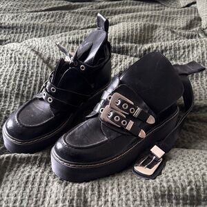 Bestelle Platform Chunky Buckle Shoes